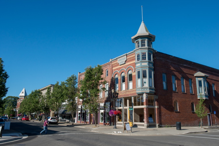 Image of the J.S. Cooper Block building in Independence