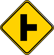 Señal de intersección en T a la izquierda