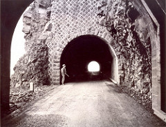 Mosier Twin Tunnel
