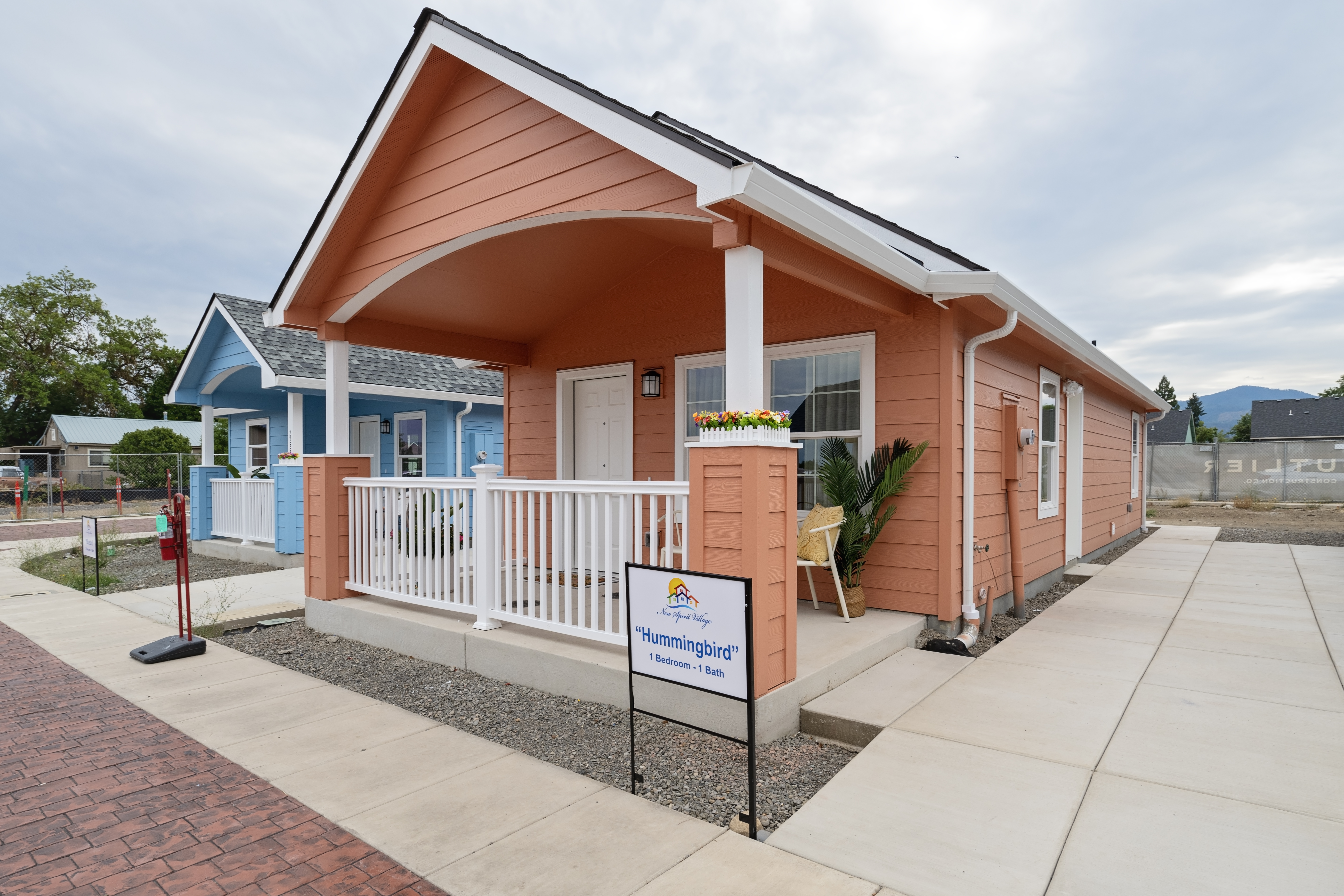 photo of the front of a single-family home