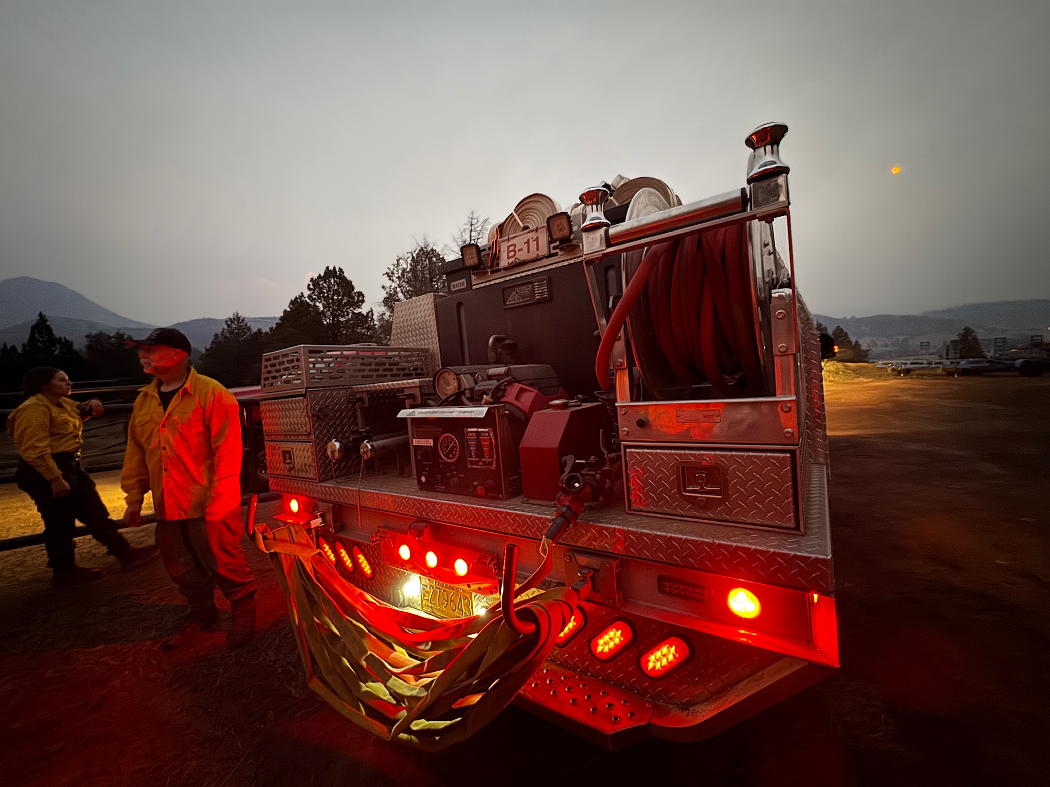 Rowe Creek wildfire operations scene 5