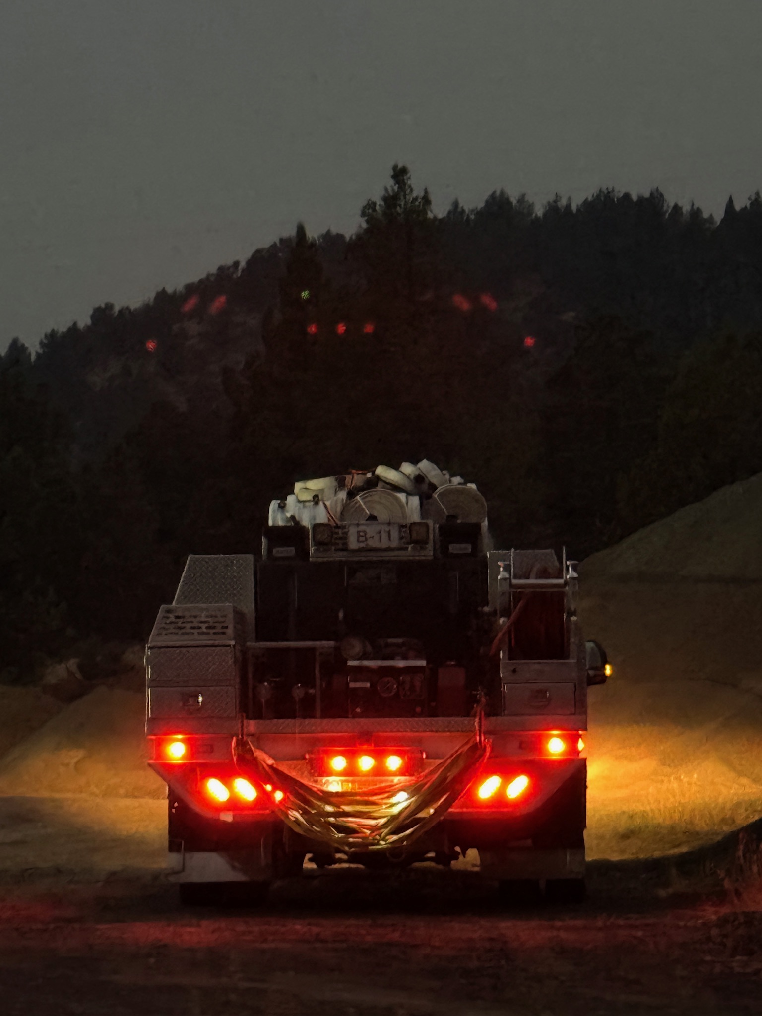 Rowe Creek wildfire operations scene 7