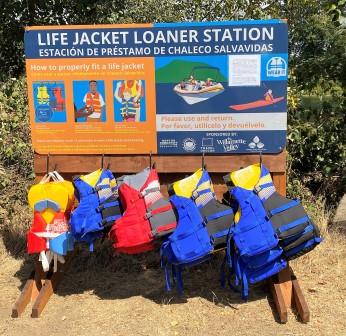 Life jacket loaner station in downtown Corvallis