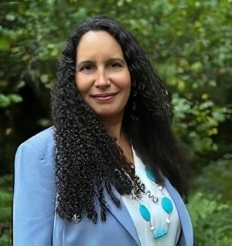 Alaí Reyes-Santos, Public Member