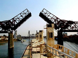 ship under Broadway Bridge
